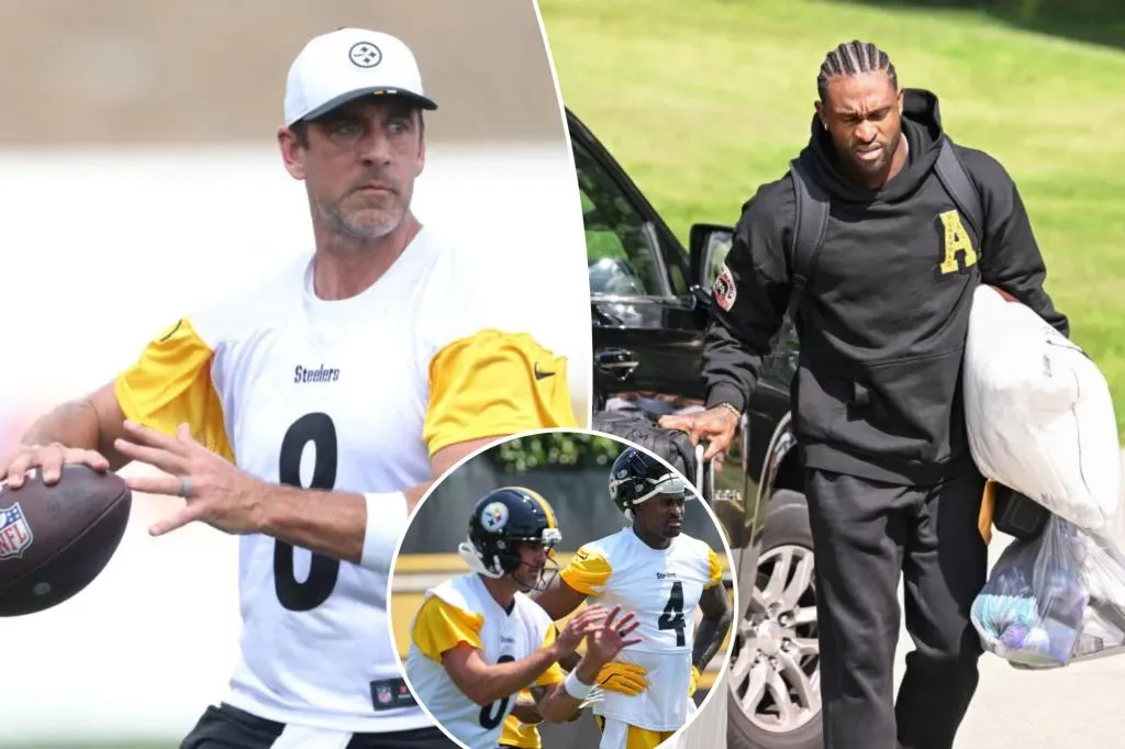 Aaron Rodgers Punya Aturan Toilet Aneh Saat Kamp Pelatihan Steelers