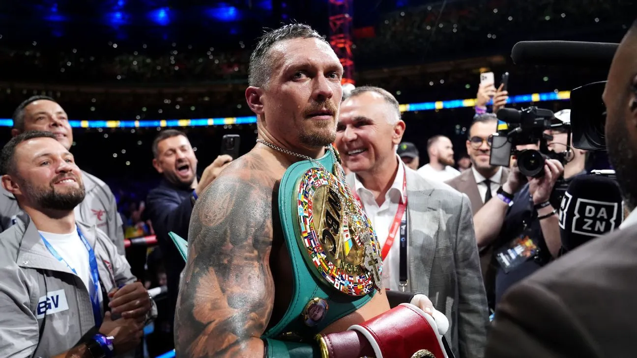 Usyk kalahkan Dubois dalam pertarungan tak terbantahkan